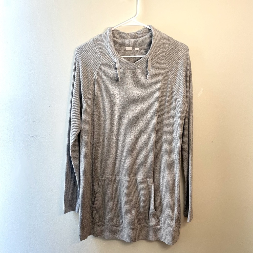 GAP Oversized Sweater Woman’s Size Medium Ribbed Knit Top w/ Pockets Long Sleeve